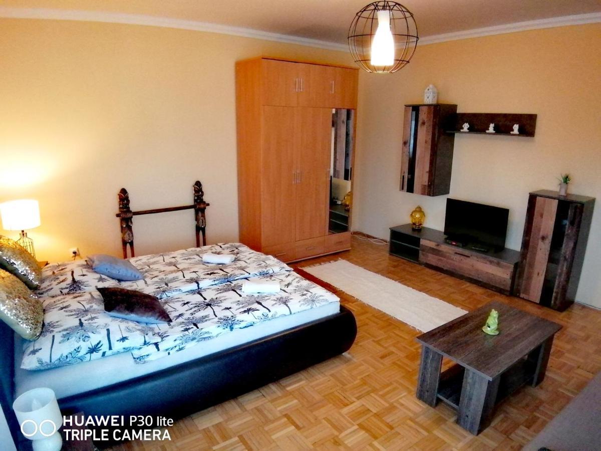 Zöld Béka Hőforrás Apartman Hajdúszoboszló Exterior foto