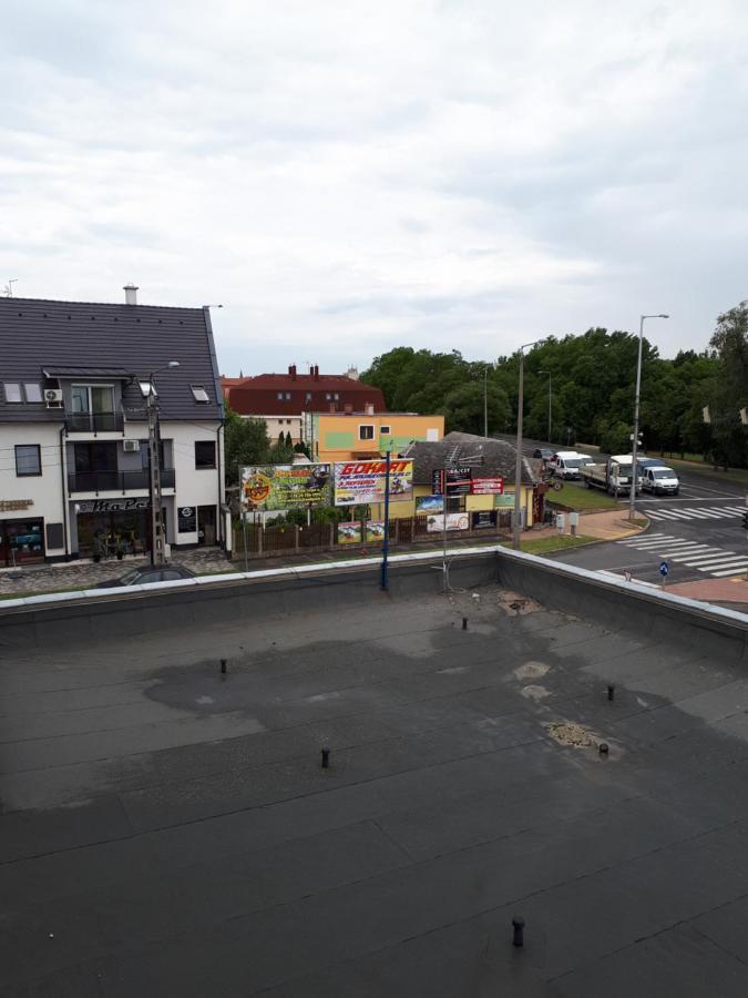 Zöld Béka Hőforrás Apartman Hajdúszoboszló Exterior foto